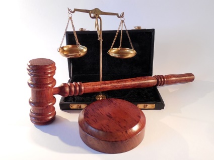 Gavel and Scales Representing Government Regulation of Payday Loans
